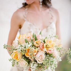 peach-pink-wedding-bouquet