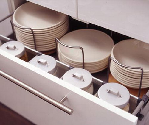 Применение кухонных ящиков: идеи