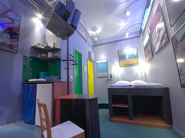 Отель Propeller Island City Lodge