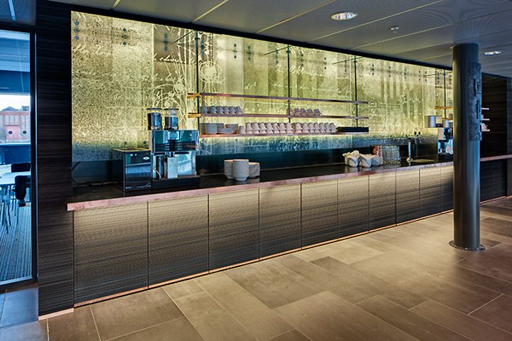 Отель Radisson Blu Riverside