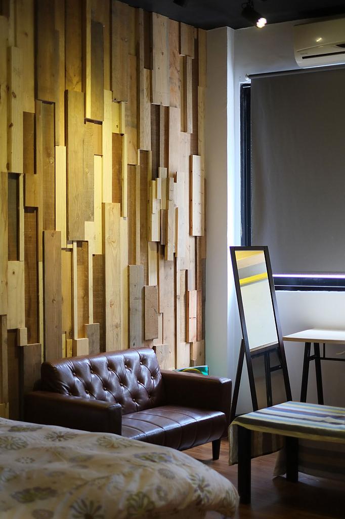 RE+Wood Guesthouse