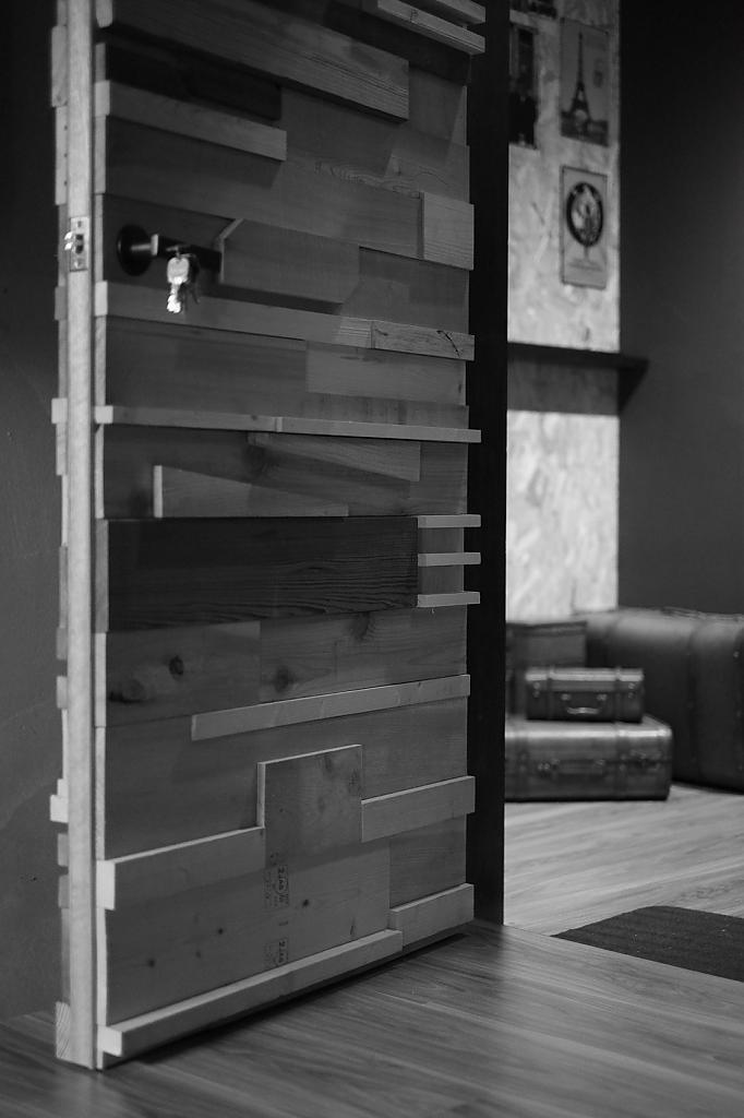 RE+Wood Guesthouse