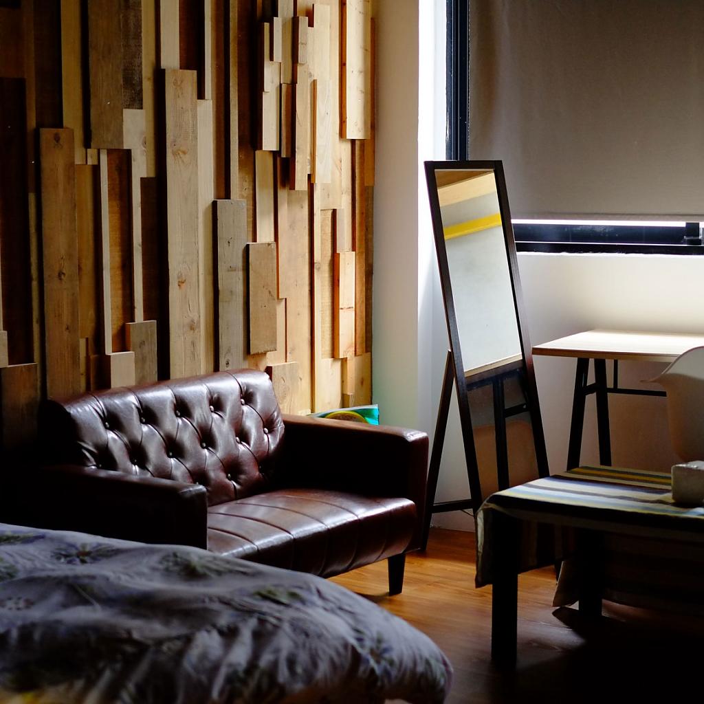 RE+Wood Guesthouse