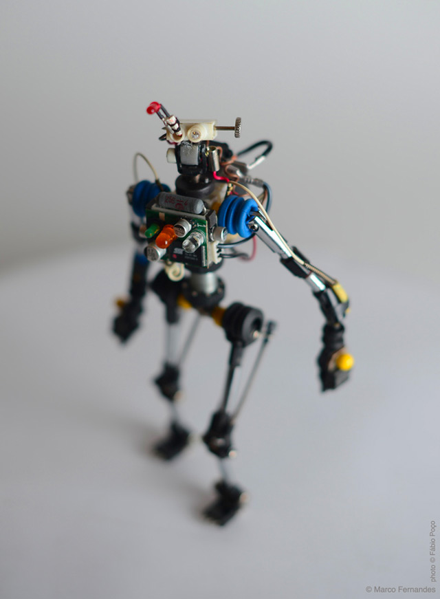 robot-from-the-trash