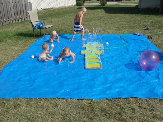 splash-pad-for-your-little-ones-outdoor-swim-party-1