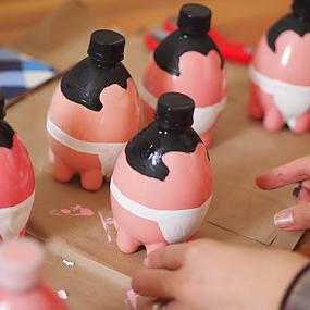 sumo-wrestler-plastic-bottle-bowling-pins-4