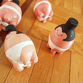 sumo-wrestler-plastic-bottle-bowling-pins-7