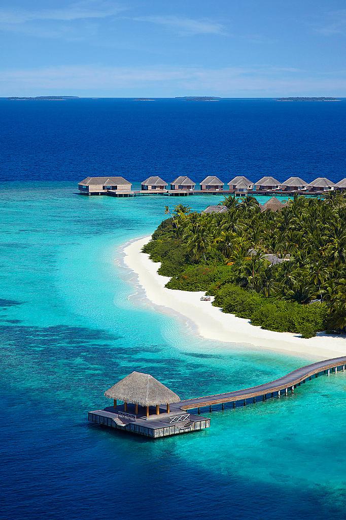 Отель Dusit Thani Maldives