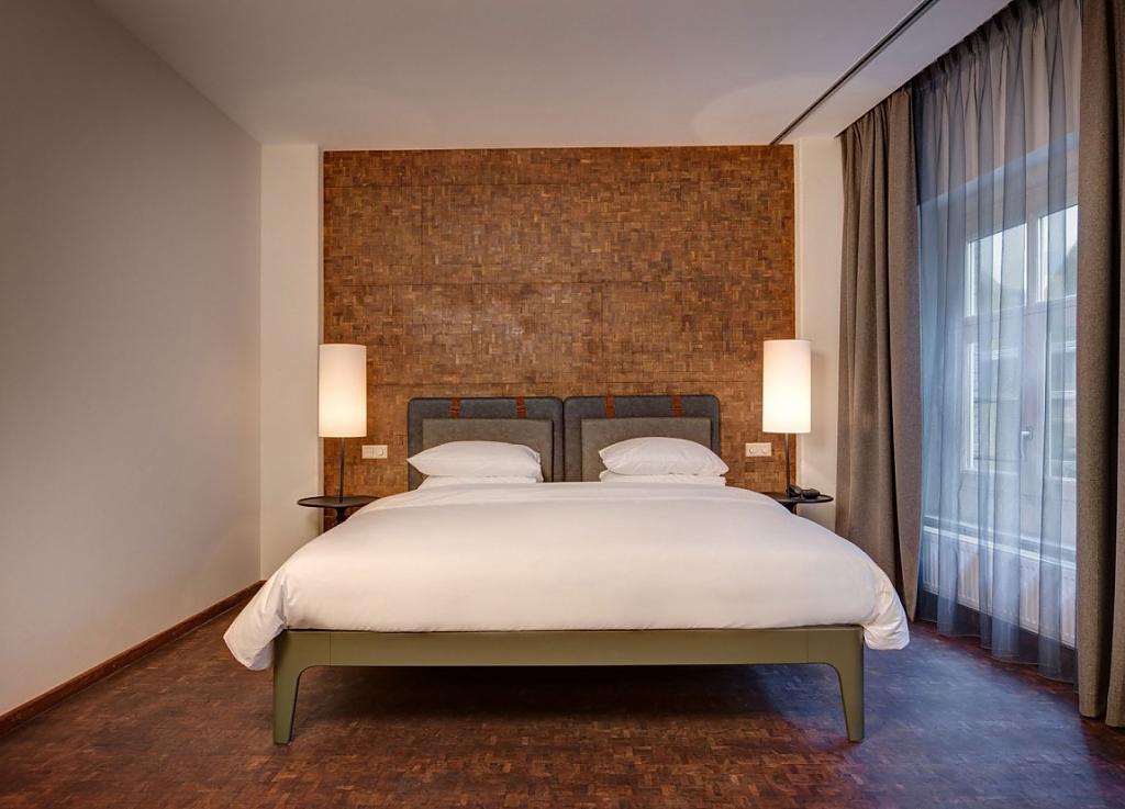 Номер в Hotel V Nesplein