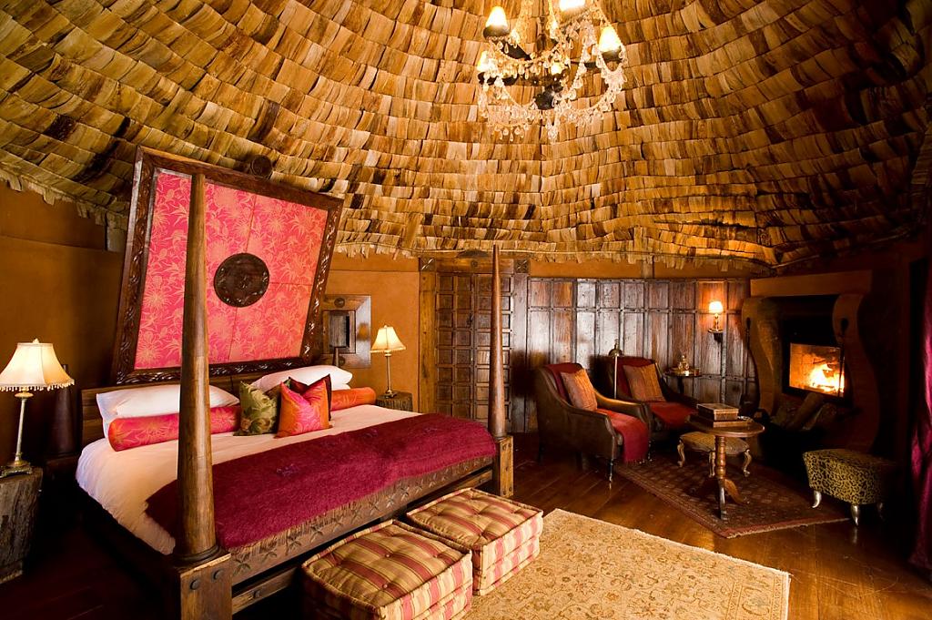 Отель Кратер Lodge
