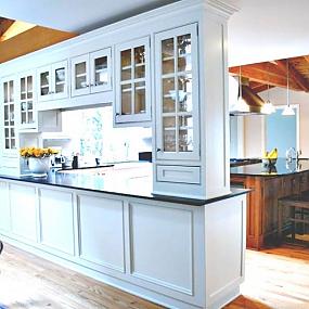 use-room-divider-as-an-extra-storage-space-on-a-kitchen-5