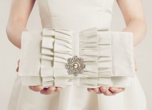 Изысканная свадебная сумочка