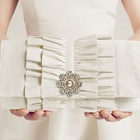 vintage-bridal-purses-15