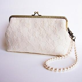 vintage-bridal-purses-45