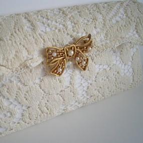 vintage-bridal-purses-46