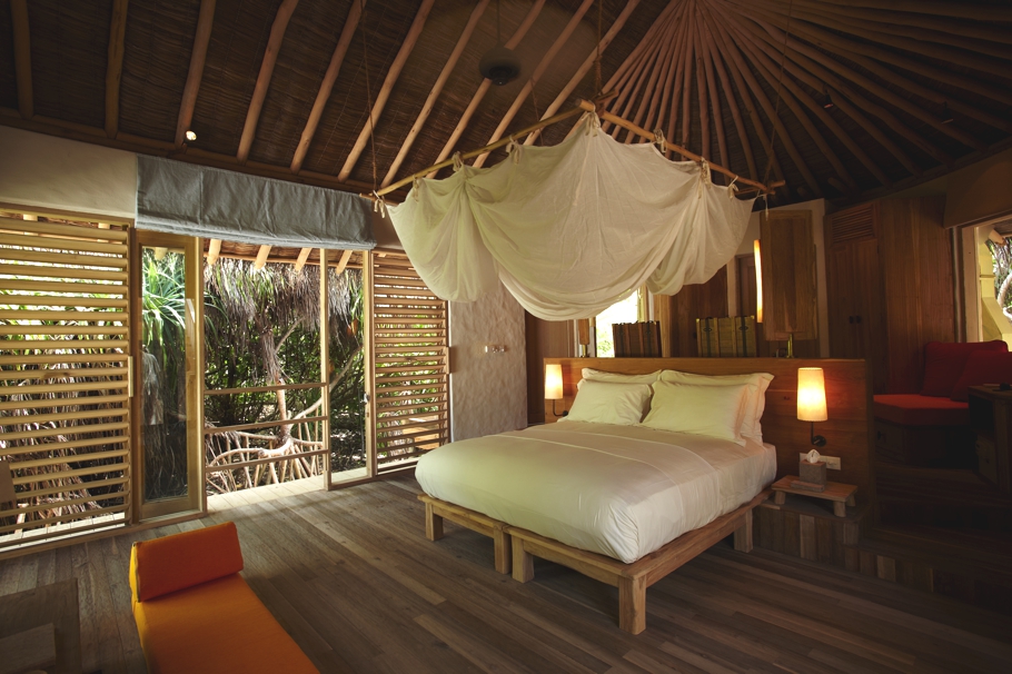 luxury-resort-six-senses-laamu-maldives-adelto-00