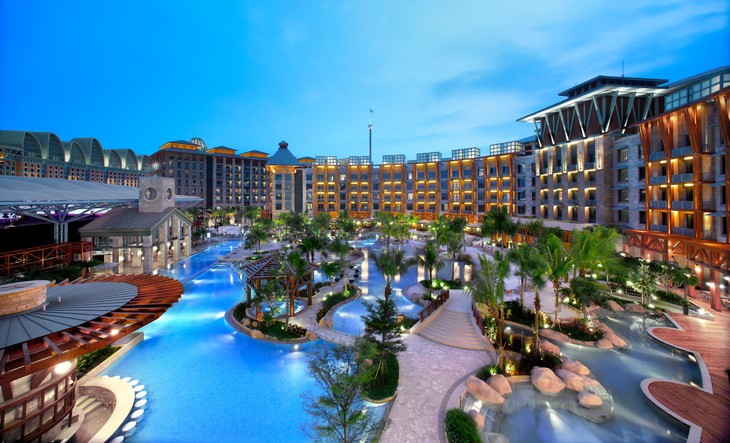 Курортный комплекс Resorts World Sentosa