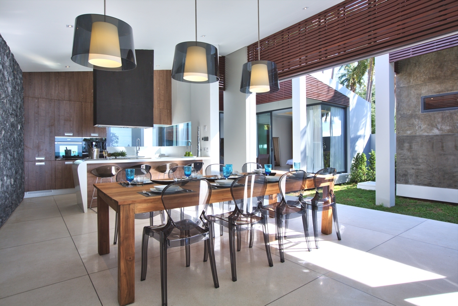 Дизайнерский отель Mandalay Beach Villas