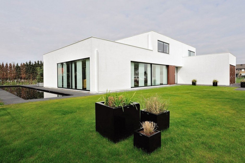 Проекты голландских домов: современный Bemmel Residence с бассейном () Проекты голландских домов: современный Bemmel Residence с бассейном