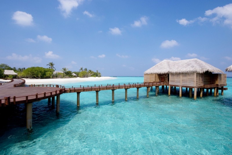 Beach House Iruveli Maldives