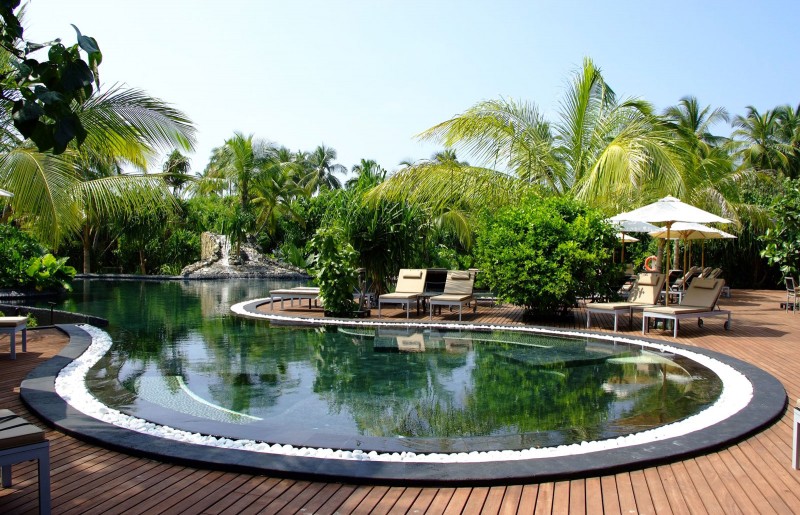 Beach House Iruveli Maldives