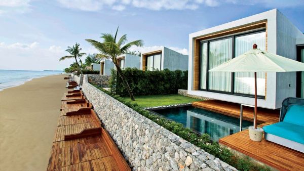 Casa De La Flora: Secluded modern paradise set next to the stunning Andaman Sea Casa De La Flora: Secluded modern paradise set next to the stunning Andaman Sea