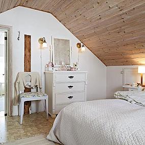 Attic Rooms Cleverly Making Use of All Available Space