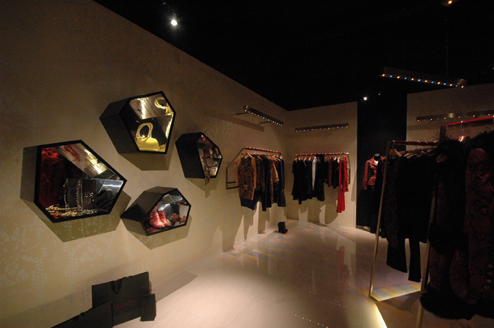 Дизайн интерьера магазина одежды SC FASHION, Shanghai