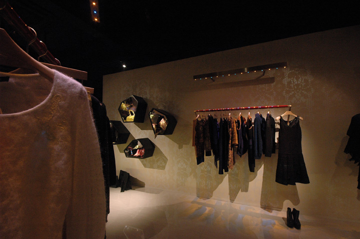 Дизайн интерьера магазина одежды SC FASHION, Shanghai