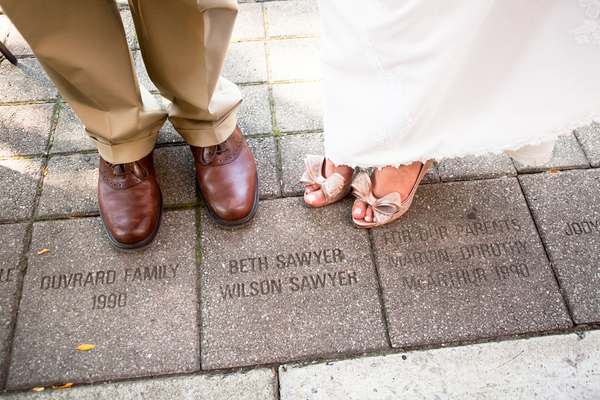 pretty-spring-outdoor-wedding