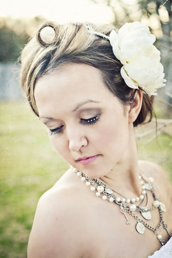 victorian-inspired-bridal-ideas