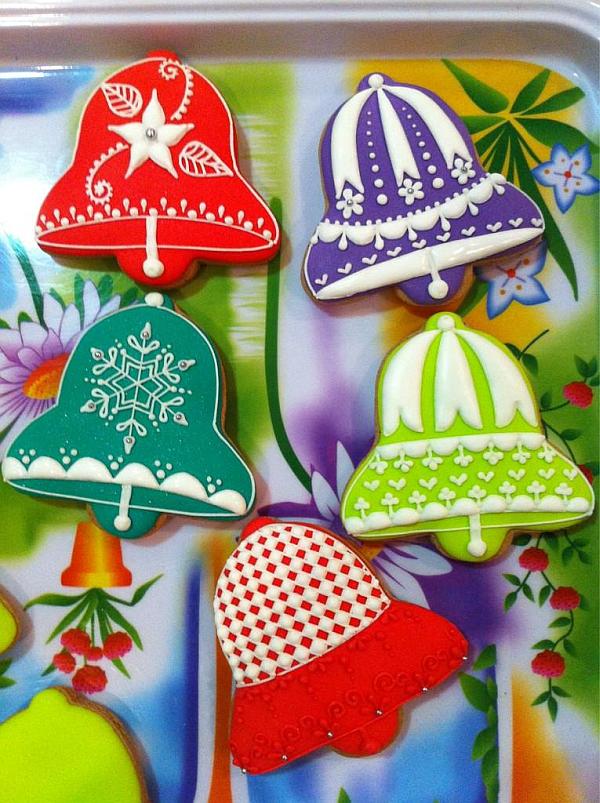 decorated-cookies