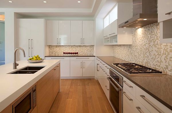 white-kitchen-cabinets-with-modern-pulls