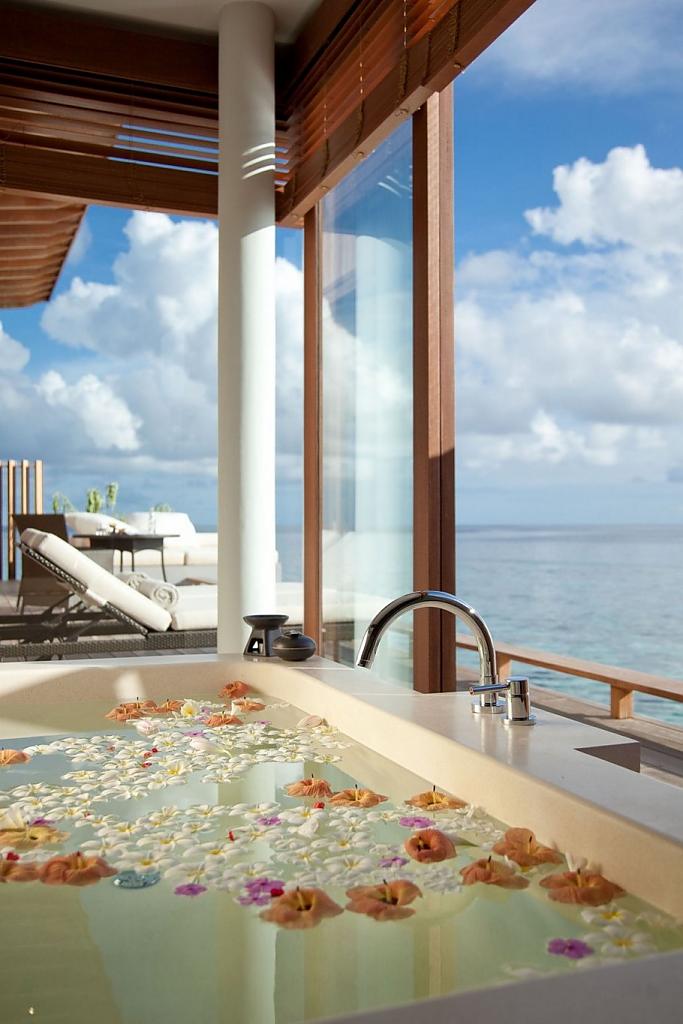 alila-villas-hadahaa-by-scda-architects