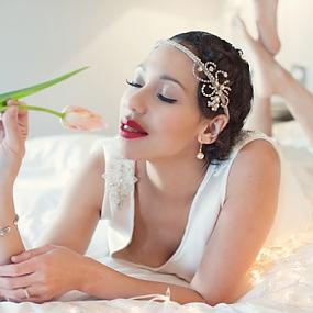 golden-20s-great-gatsby-wedding-shoot-08