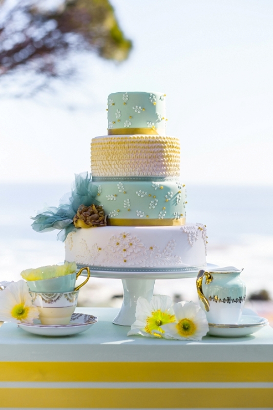 yellow-mint-and-gold-wedding-inspirational-shoot