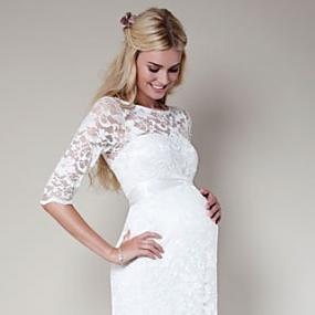 beautiful-maternity-wedding-dresses-18