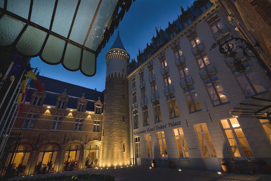 luxury-hotel-bruges-belgium