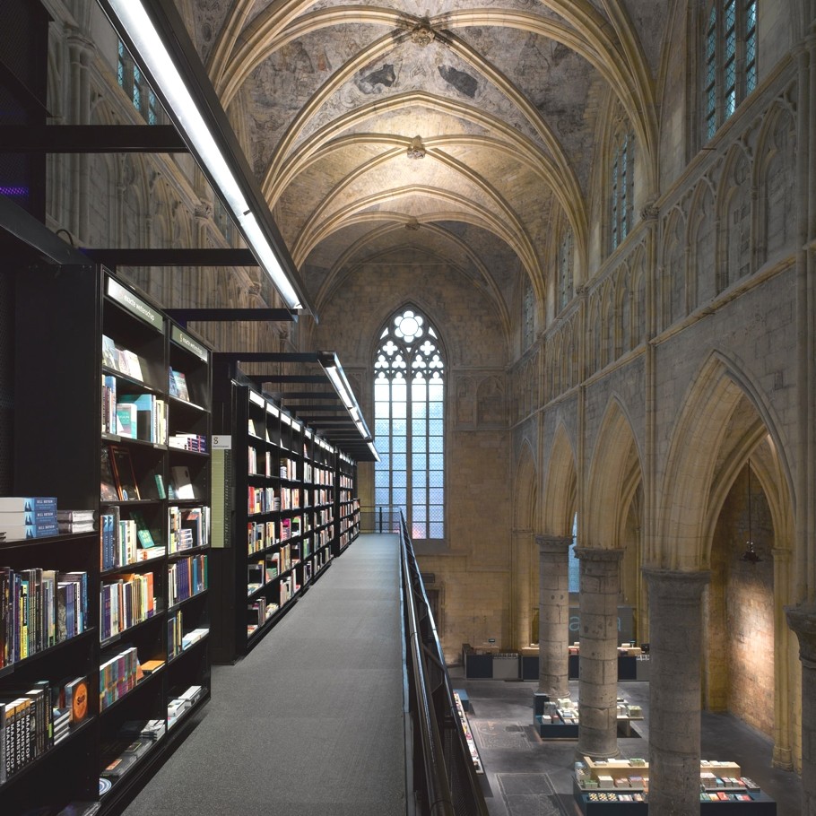 selexyz-dominicanen-bookshop-netherlands