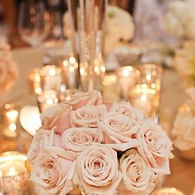 gold-and-white-wedding-ideas-05