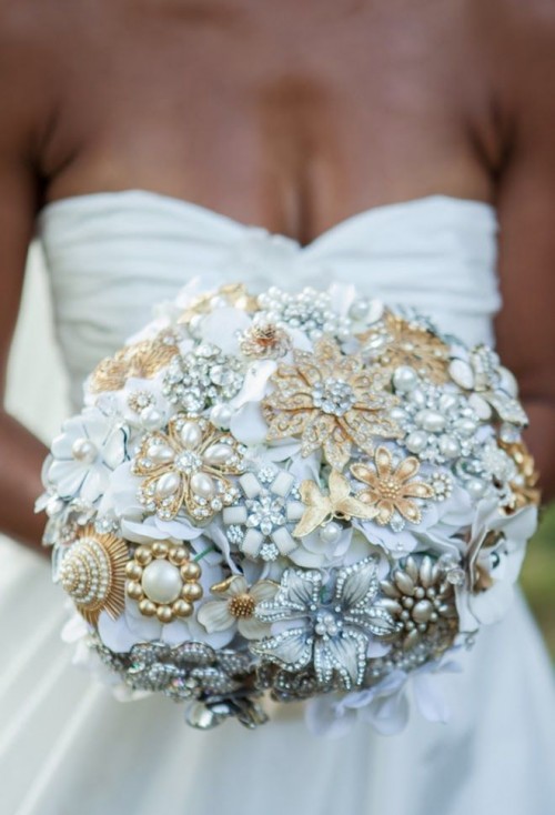 gold-and-white-wedding-ideas-07