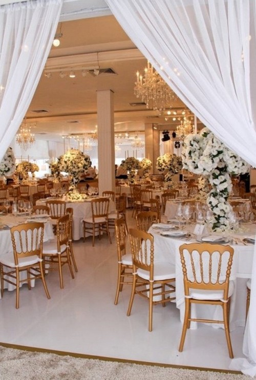 gold-and-white-wedding-ideas-30