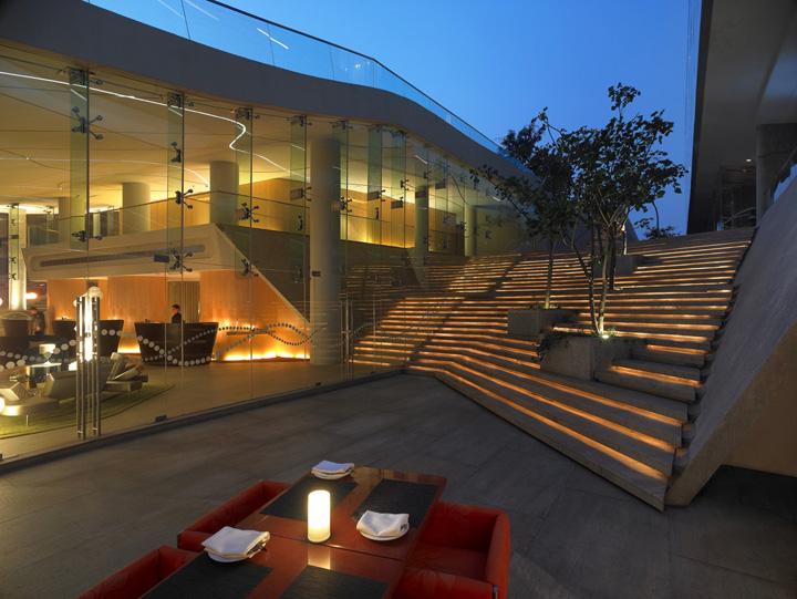 Роскошный отель Vivanta в Бангалоре