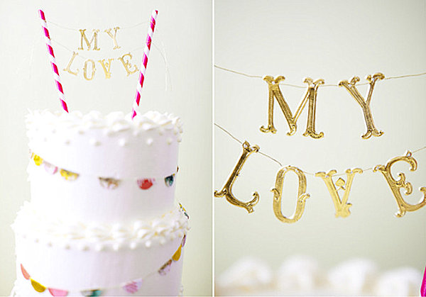 Украшение свадебного торта золотыми буквами на соломинках