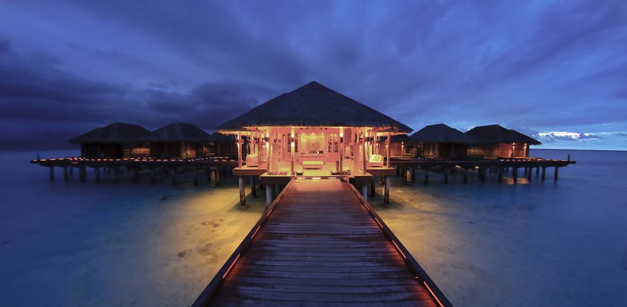the-luxury-dhigu-resort-maldives