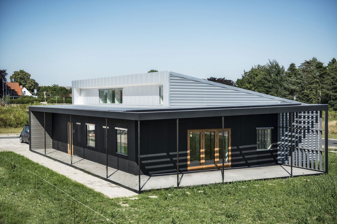 Проект экологически чистого дома Upcycle House из вторичных материалов () Проект экологически чистого дома Upcycle House из вторичных материалов