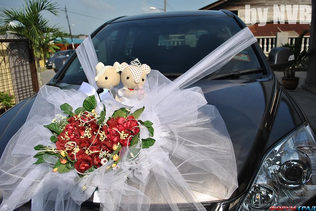 doll-on-wedding-car-03