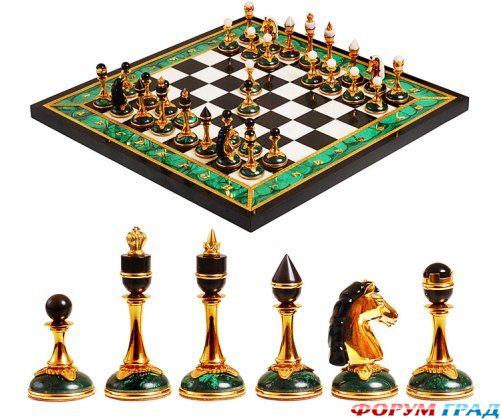 шахматы из малахита