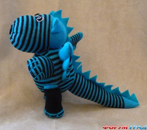 игрушка дракон
