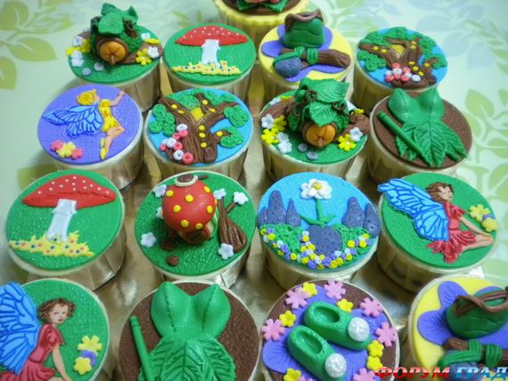 disney-cake-cupcake-ideas-13